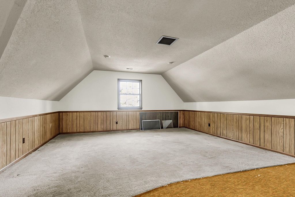 Image 34 of property listing at 700 Fairington Drive, Summerville, SC 29485