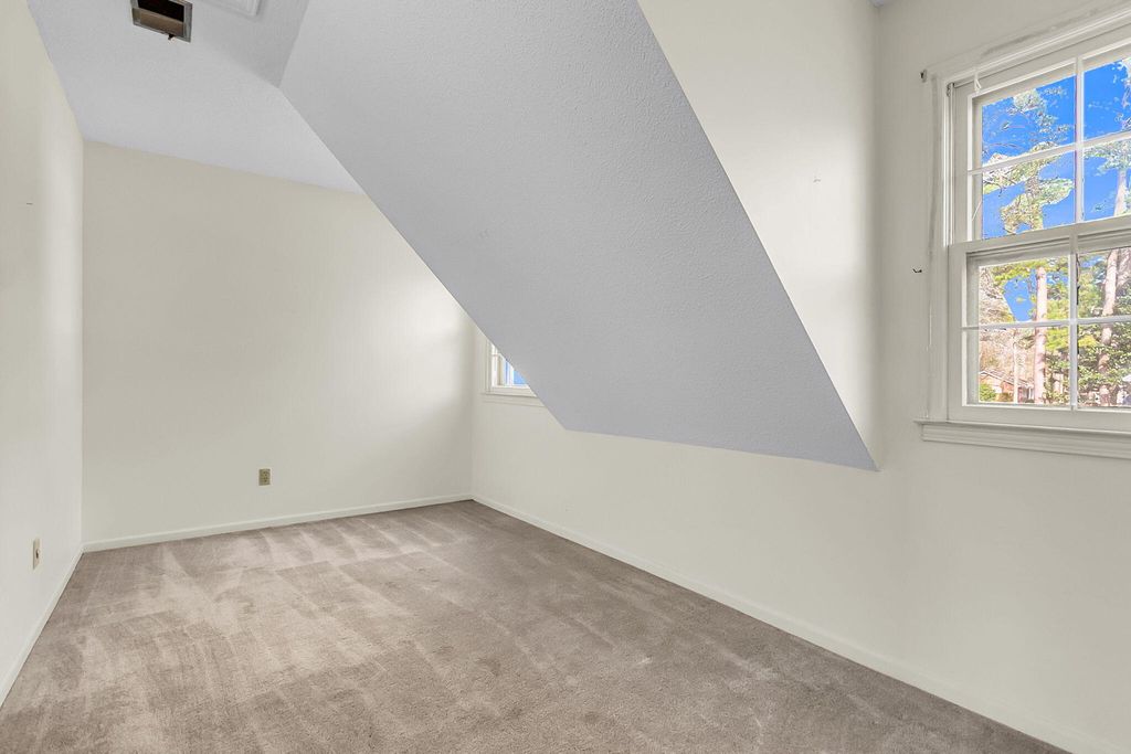 Image 45 of property listing at 700 Fairington Drive, Summerville, SC 29485