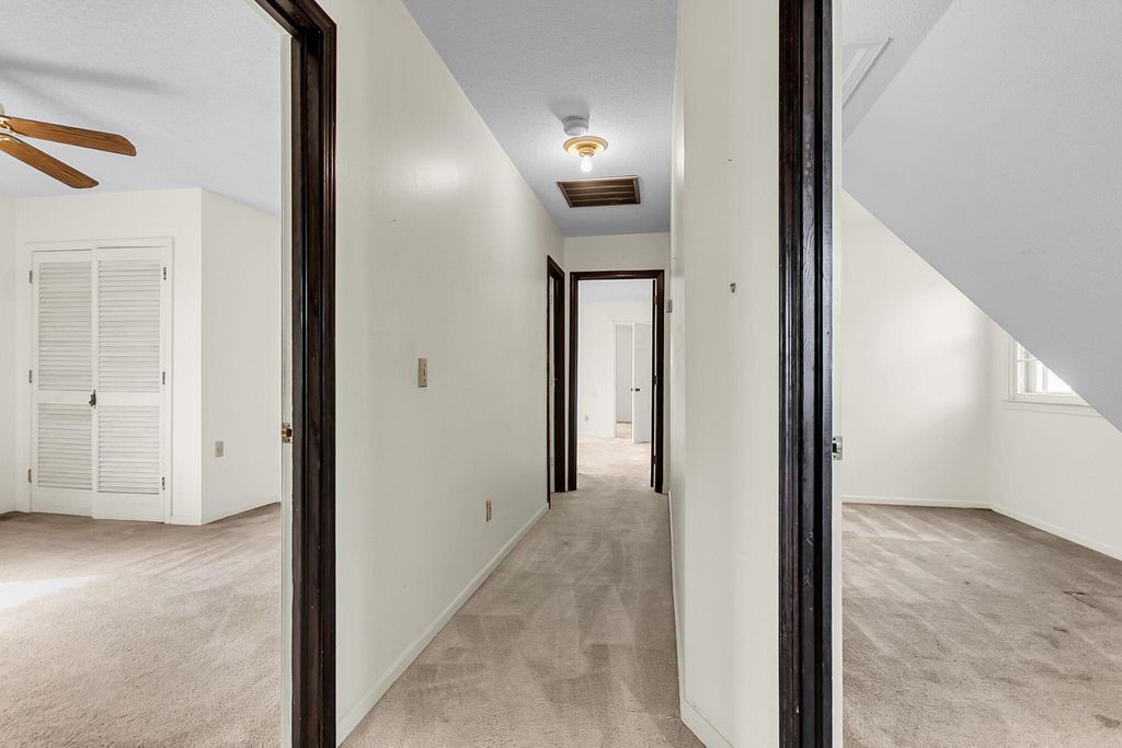 Image 47 of property listing at 700 Fairington Drive, Summerville, SC 29485