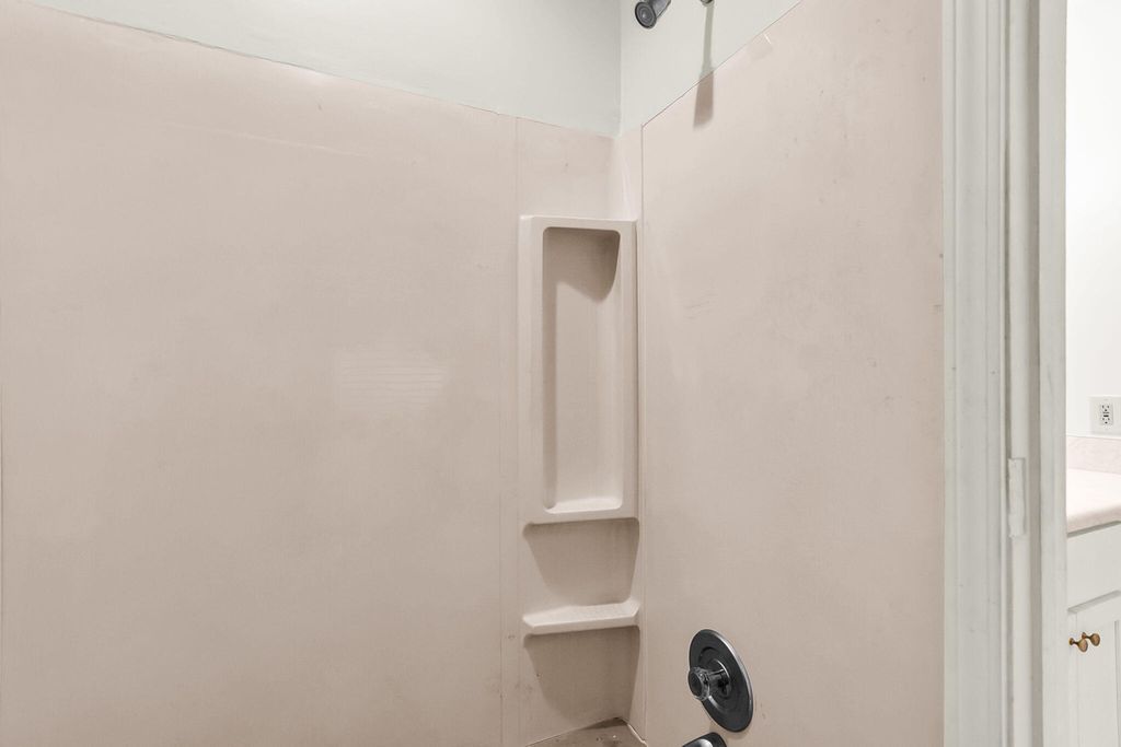 Image 51 of property listing at 700 Fairington Drive, Summerville, SC 29485