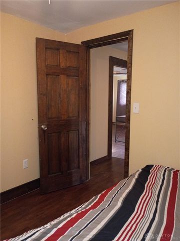 6413 Post Town Road, Dayton, OH 45426