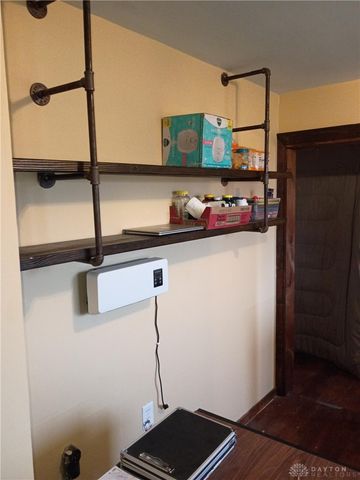 6413 Post Town Road, Dayton, OH 45426