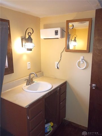 6413 Post Town Road, Dayton, OH 45426