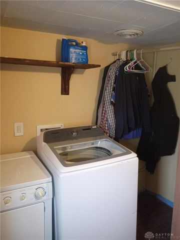 6413 Post Town Road, Dayton, OH 45426