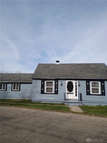 6413 Post Town Road, Dayton, OH 45426