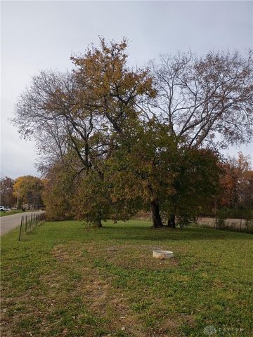 6413 Post Town Road, Dayton, OH 45426