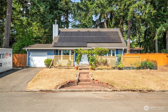 12086 NE 137th Court, Kirkland, WA 98034