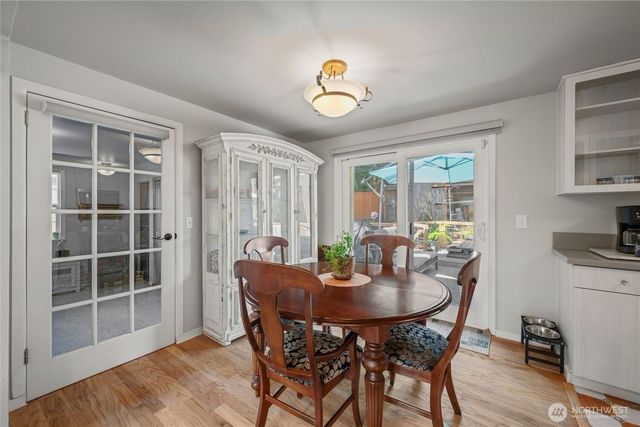 12086 NE 137th Court, Kirkland, WA 98034