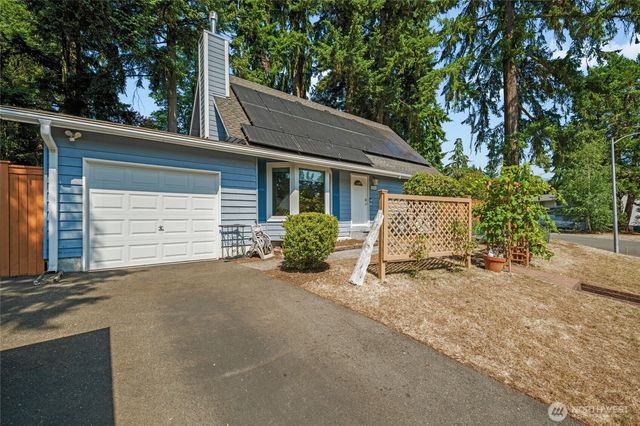 12086 NE 137th Court, Kirkland, WA 98034
