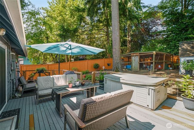 12086 NE 137th Court, Kirkland, WA 98034