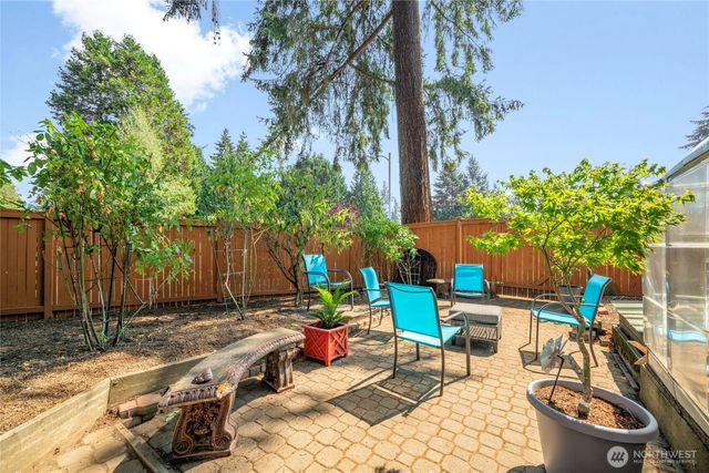 12086 NE 137th Court, Kirkland, WA 98034