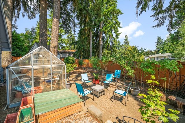 12086 NE 137th Court, Kirkland, WA 98034