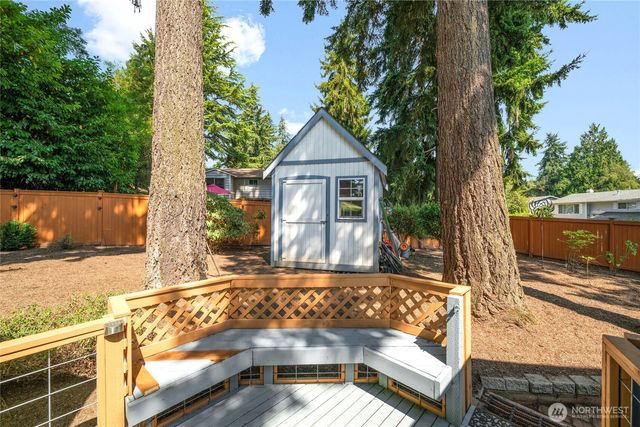 12086 NE 137th Court, Kirkland, WA 98034