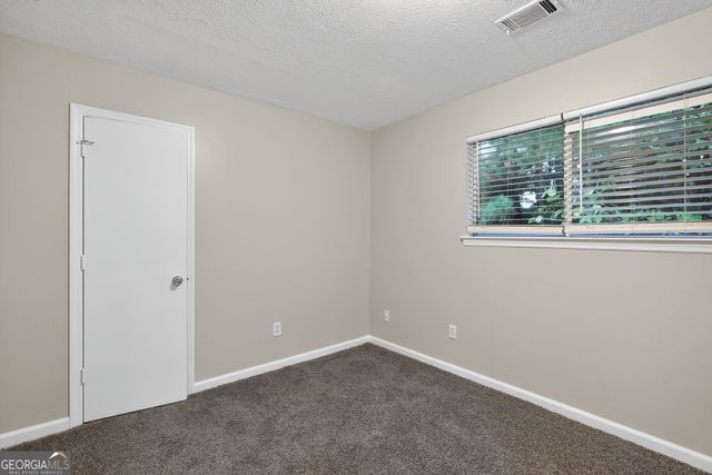 1956 Corners Circle, Lithonia, GA 30058
