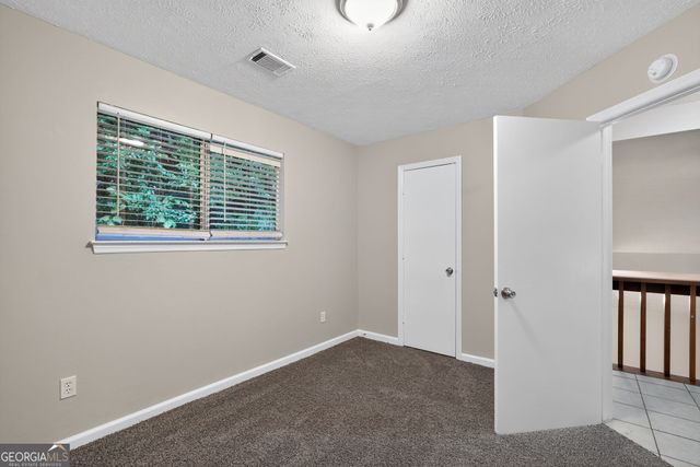1956 Corners Circle, Lithonia, GA 30058