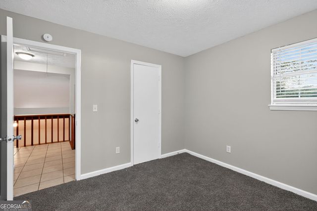1956 Corners Circle, Lithonia, GA 30058