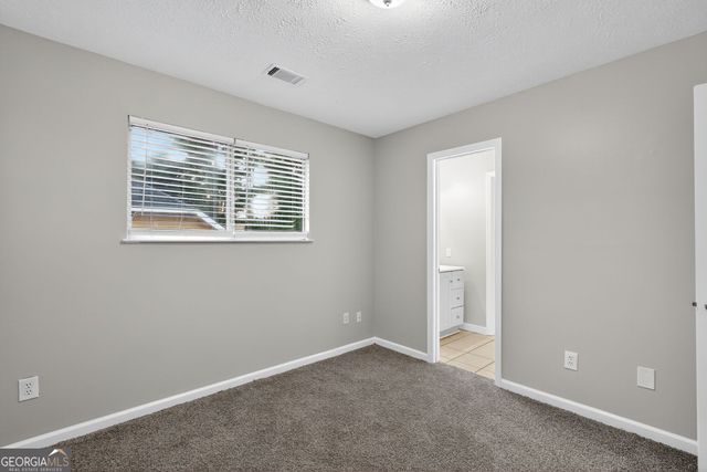1956 Corners Circle, Lithonia, GA 30058
