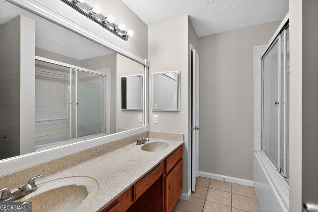 1956 Corners Circle, Lithonia, GA 30058