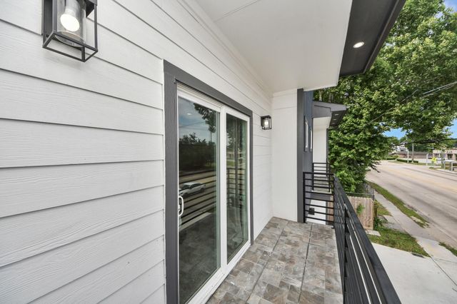 837 W Little York Road 1, Houston, TX 77091