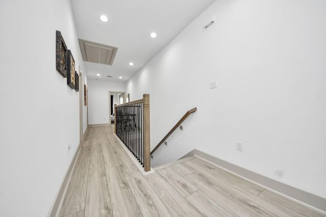 837 W Little York Road 1, Houston, TX 77091