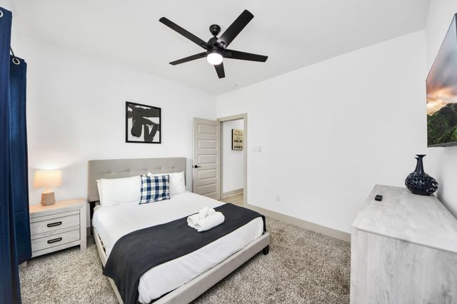 837 W Little York Road 1, Houston, TX 77091