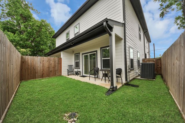 837 W Little York Road 1, Houston, TX 77091