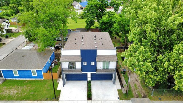 837 W Little York Road 1, Houston, TX 77091