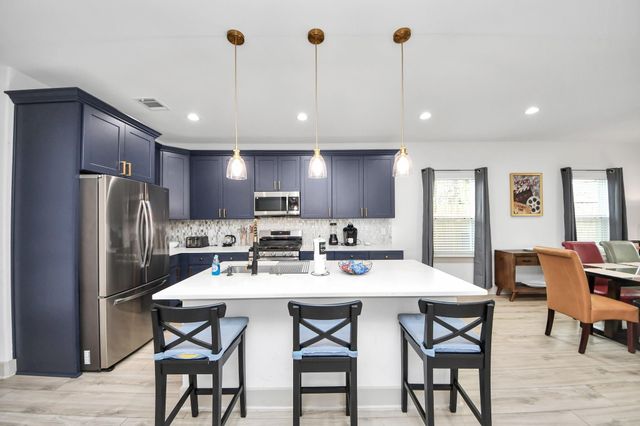 837 W Little York Road 1, Houston, TX 77091