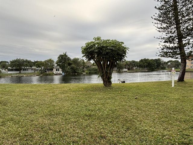2731 N Pine Island Road 105, Sunrise, FL 33322