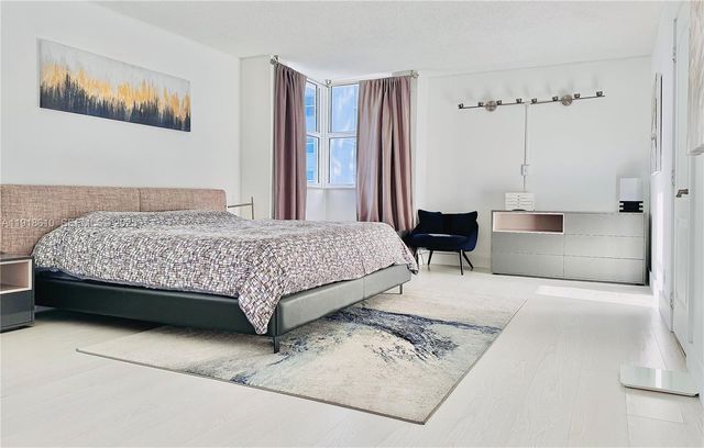 1904 S Ocean Dr 508, Hallandale Beach, FL 33009