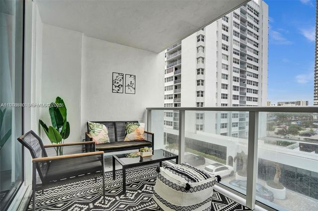 1904 S Ocean Dr 508, Hallandale Beach, FL 33009