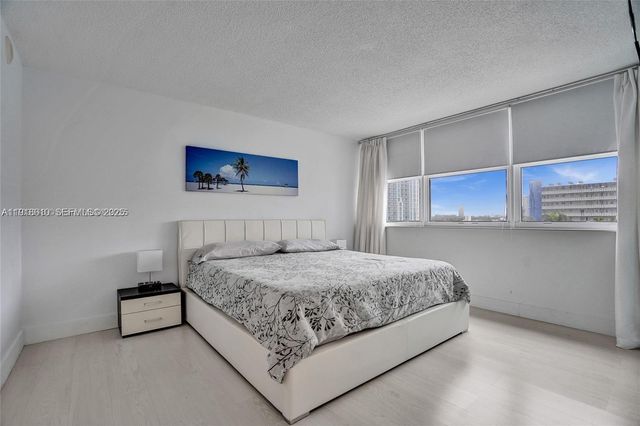 1904 S Ocean Dr 508, Hallandale Beach, FL 33009