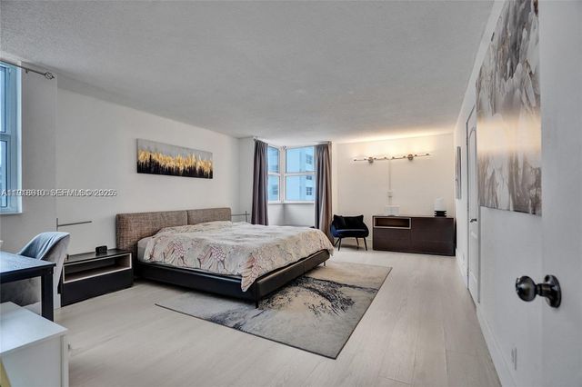 1904 S Ocean Dr 508, Hallandale Beach, FL 33009