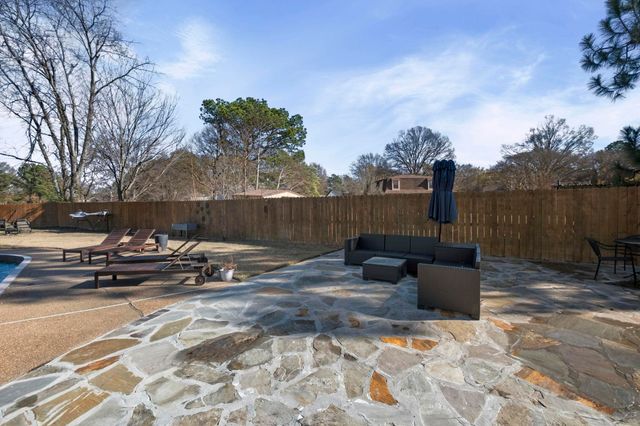 2354 N BEECHAM PL, Memphis, TN 38016