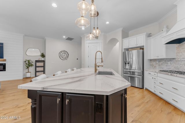 4339 E ESTRELLA Court, Gilbert, AZ 85296