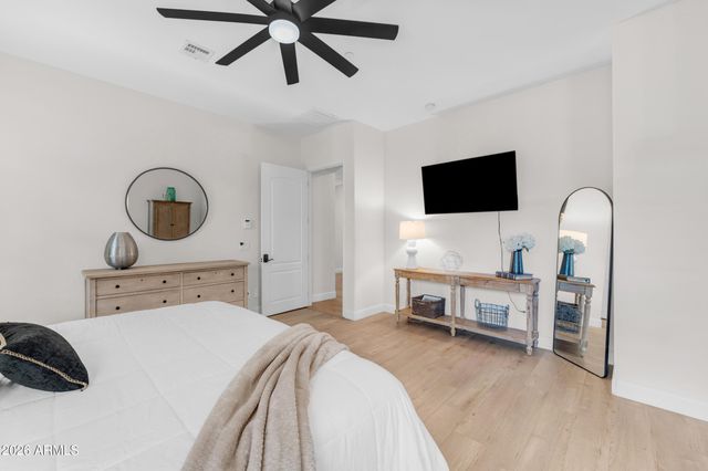 4339 E ESTRELLA Court, Gilbert, AZ 85296