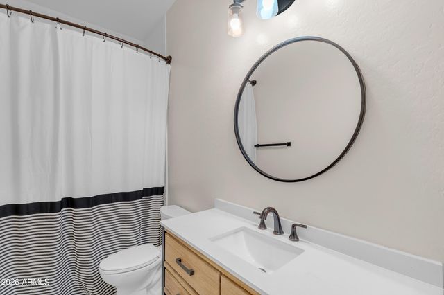 4339 E ESTRELLA Court, Gilbert, AZ 85296