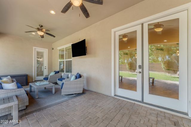 4339 E ESTRELLA Court, Gilbert, AZ 85296