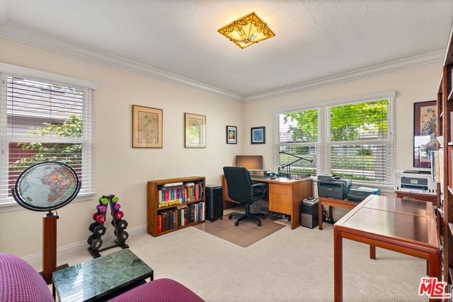 7485 Henefer Avenue, Los Angeles, CA 90045
