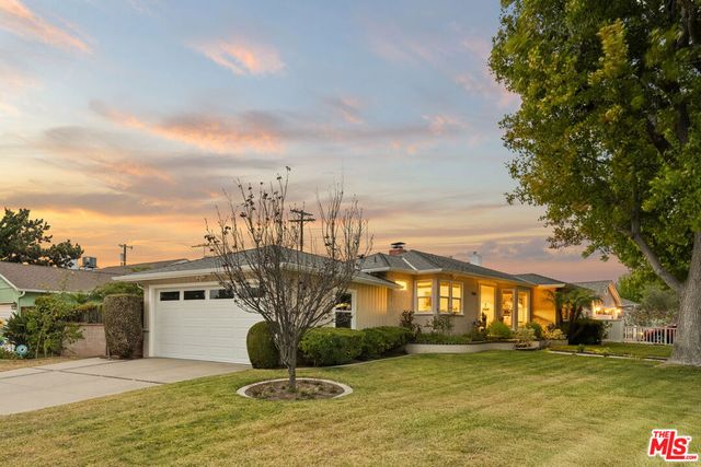 7485 Henefer Avenue, Los Angeles, CA 90045