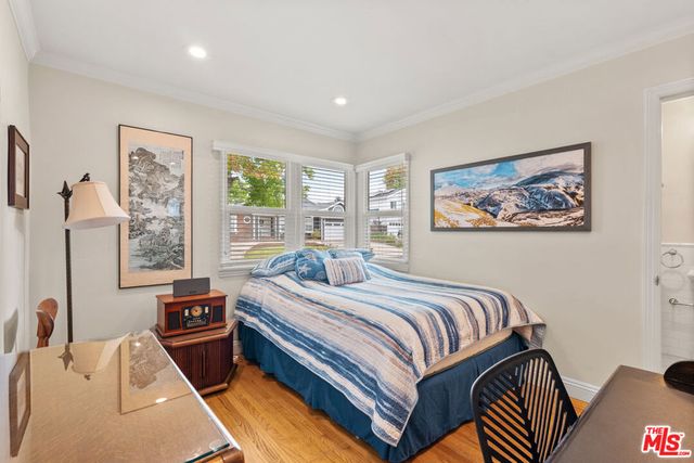 7485 Henefer Avenue, Los Angeles, CA 90045