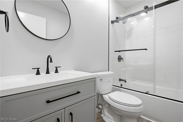 17933 Cliffside Drive, Strongsville, OH 44136