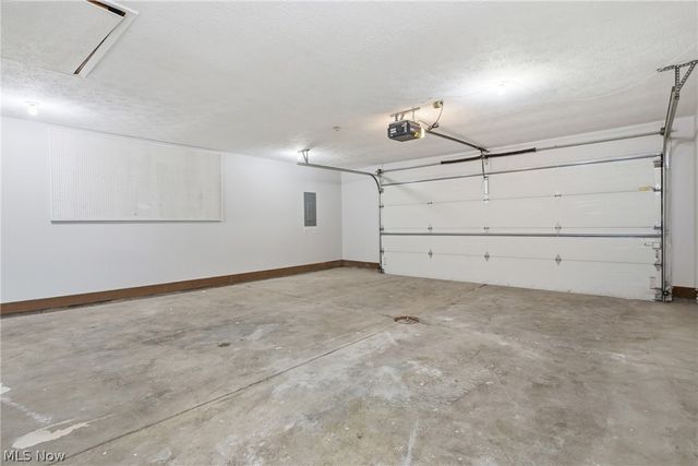 17933 Cliffside Drive, Strongsville, OH 44136