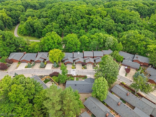 17933 Cliffside Drive, Strongsville, OH 44136