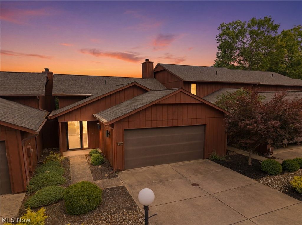 17933 Cliffside Drive, Strongsville, OH 44136
