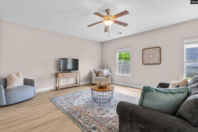 137 Glenellen Road, Lexington, SC 29072