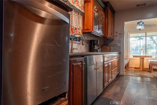 5606 Bellflower, Lakewood, CA 90713