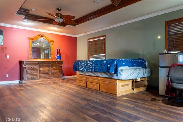 5606 Bellflower, Lakewood, CA 90713