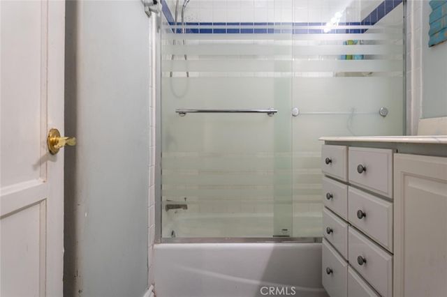 5606 Bellflower, Lakewood, CA 90713