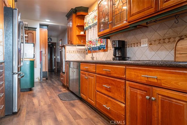 5606 Bellflower, Lakewood, CA 90713